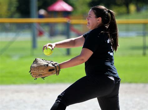 It's all about the pitching: The three types of softball - SWSCD