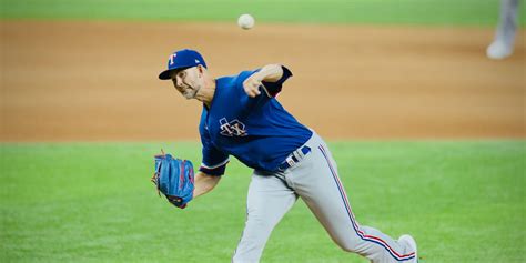 Mike Minor likes pitching at Globe Life Field