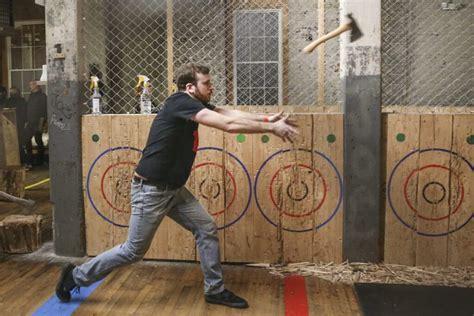 Why You Should Try Axe Throwing? - Zaneym