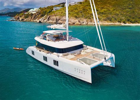 Catamaran Yacht Charters - BVI Yacht Charters