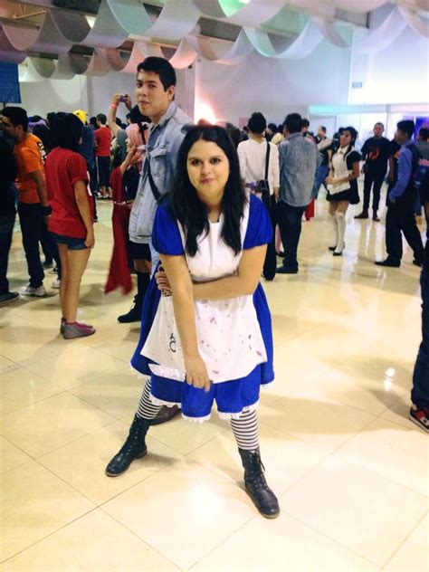 Cosplay de alice madness returns | Alice cosplay, Alice madness returns, Cosplay