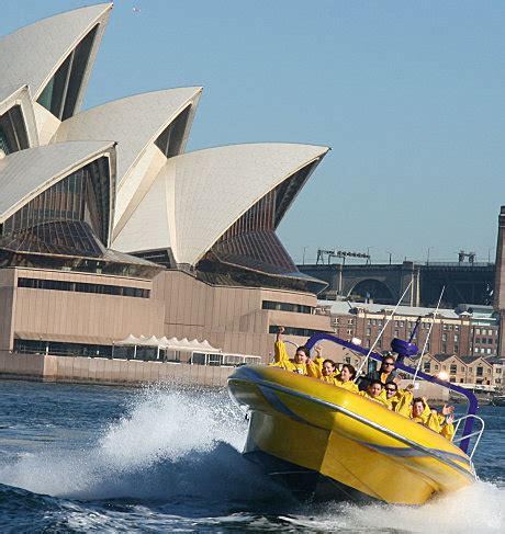 Sydney Harbour Jet Boat - 30 Minute Ride • Tours To Go