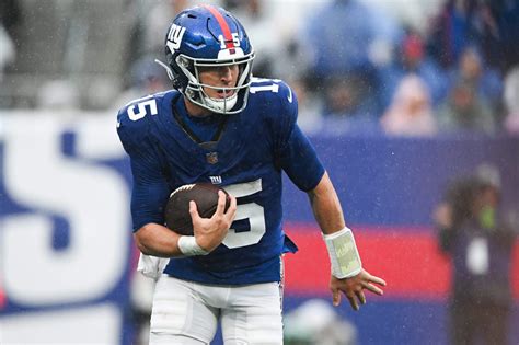 New York Giants' Lack of Trust in Tommy DeVito Raises Questions on QB ...