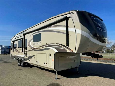 2020 JAYCO PINNACLE 36FBTS LUXURY RV FIFTH WHEEL TRAILER "BATH & HALF ...