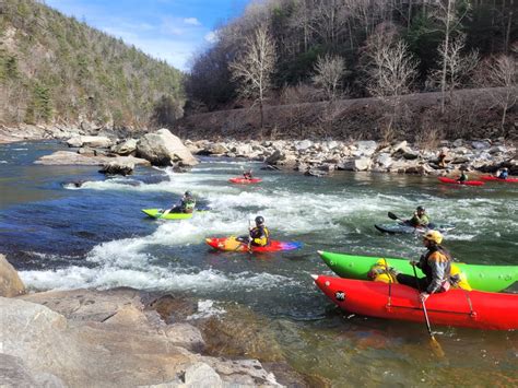 River Activities on the Nolichucky – USA Raft Adventure Resort