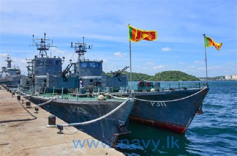 Navy decommissions ‘Weeraya’ and ‘Jagatha’. Ships to be sunk off Trincomalee for artificial fish ...