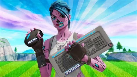 Using Bugha's NEW Mouse & Keyboard in Fortnite... - YouTube