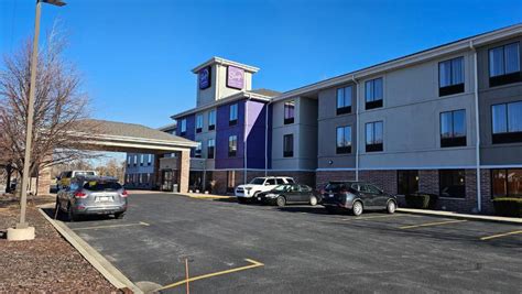 Sleep Inn & Suites Airport, Milwaukee (updated prices 2025)