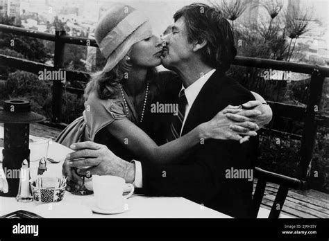 JILL IRELAND, CHARLES BRONSON, DEATH WISH II, 1982 Stock Photo - Alamy