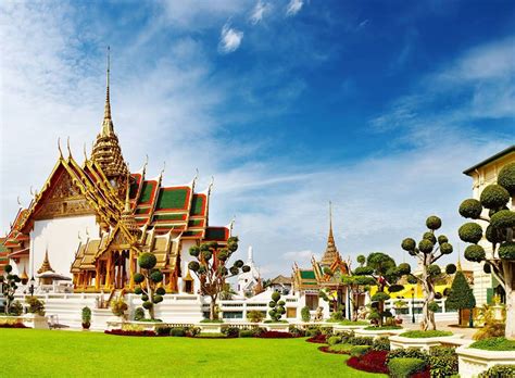 Cool Place in The World!!! - The Grand Palace Bangkok Thailand | About ...