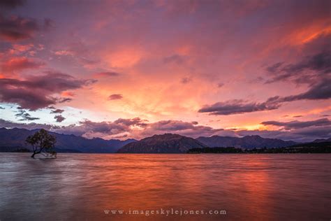 Lake Wanaka Sunset | Focal World