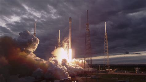 SpaceX just released some gorgeous 4K rocket launch footage - The Verge