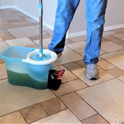 Best Solution To Mop Tile Floors | Floor Roma