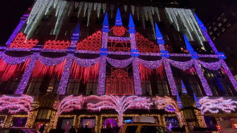 Saks Fifth Avenue Holiday Light Show at Rockefeller Center NYC - YouTube