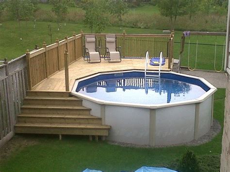 Best Above Ground Pool Decks – A How to Build DIY Guide