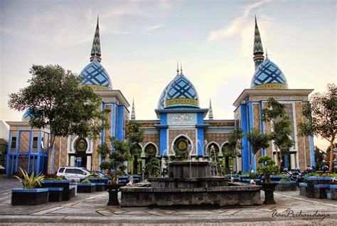 Al Yansyah : MADIUN CITY , EAST JAVA , INDONESIA