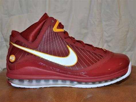 Hardwood Classic | NIKE LEBRON - LeBron James Shoes