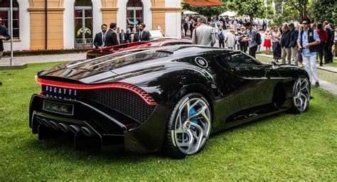 Bugatti La Voiture Noire Engine