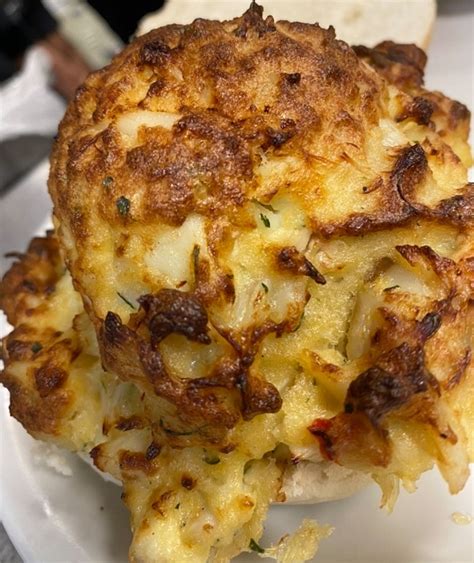 Get Box Hill Crab Cakes Delivered in the New Year - Boxhill Crabcakes