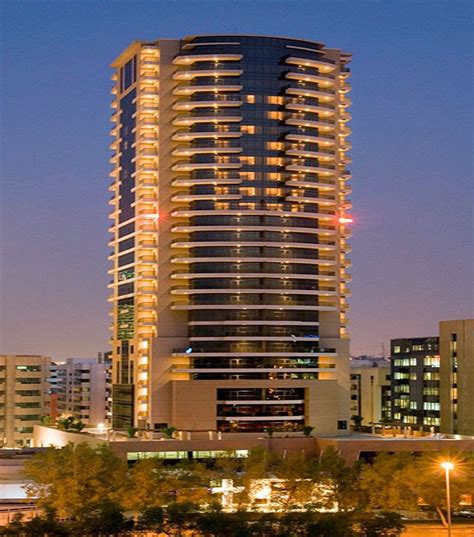 MAJESTIC HOTEL TOWER DUBAI Spojené arabské emiráty Dubaj | New Travel.cz