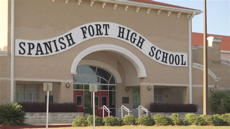 Video of Spanish Fort High student using racial slurs in a rap c - FOX10 News | WALA