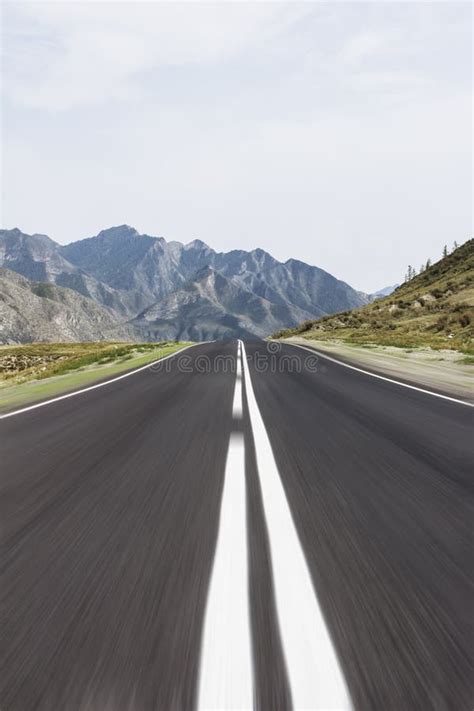 Straight Line Highway among Mountains Stock Image - Image of diminishing, asphalt: 29155261