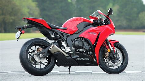 2016 Honda CBR1000RR ABS Review / Specs / Pictures / Videos | Honda-Pro Kevin