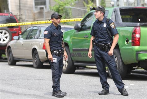 Police investigating shooting that left one injured in Paterson