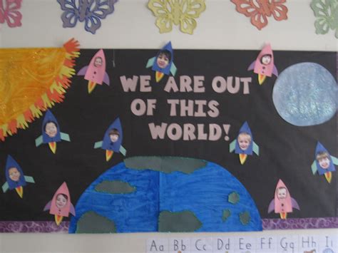 Solar System Bulletin Board (With images) | Classroom decorations, Space bulletin boards ...