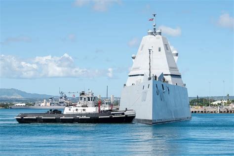 Us navy zumwalt class destroyer uss michael monsoor ddg 1001 visits hawaii – Artofit