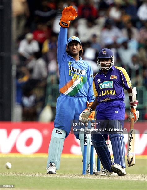 Indian wicketkeeper Mahendra Singh Dhoni makes an unsuccessful appeal ...