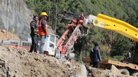 Uttarkashi tunnel collapse: Govt initiates five-option action plan for rescue of trapped workers ...