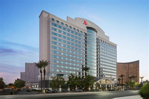 LAS VEGAS MARRIOTT $135 ($̶1̶6̶9̶) - Updated 2021 Prices & Hotel ...