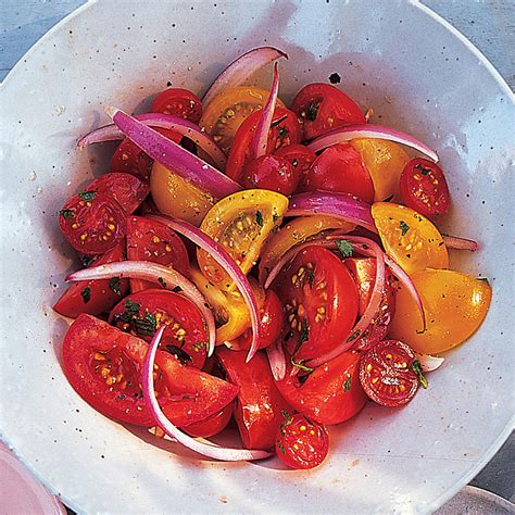 Tomato and Red Onion Salad