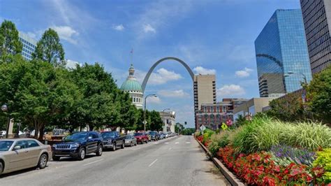 Hotels in Downtown (St. Louis) from $102/night - KAYAK