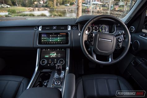 2020 Range Rover Sport P400e PHEV-interior – PerformanceDrive