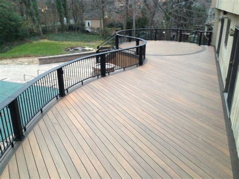 Decks.com. Composite Decking Material Review