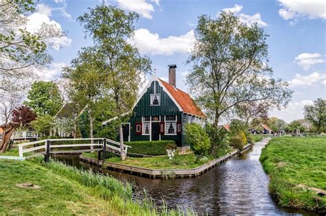 Premium Photo | Holland countryside landscape authentic houses in historic village zaanse schans ...