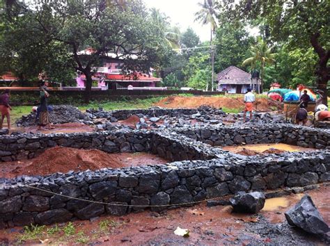 LIJOY JOHNSON VILLA @ Karuvannur: Random Rubble Masonry for Basement