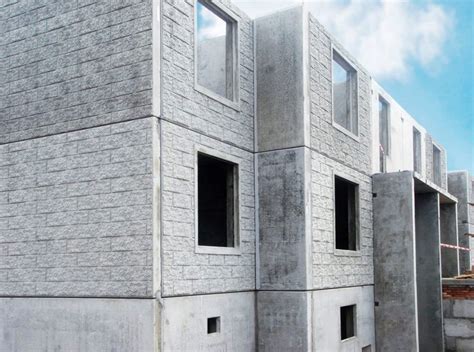 Precast Concrete Walls ant it has a 5 Advantage