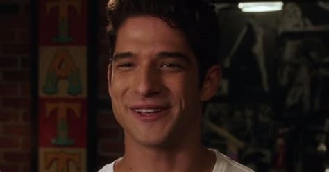 'Jane the Virgin' Season 4: Tyler Posey to show Jane 'how to be a kid ...