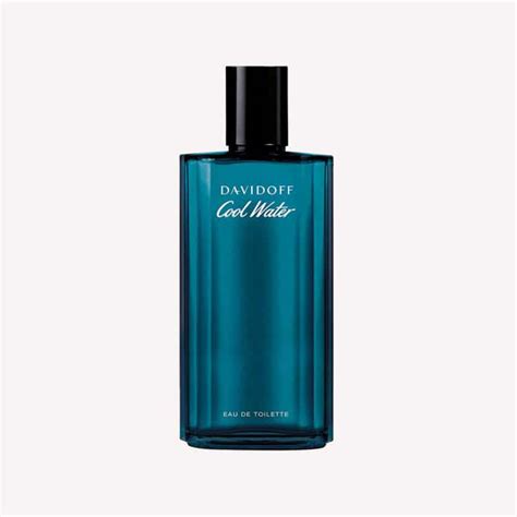 The 8 Best Natural Colognes for Men in 2022 - The Modest Man