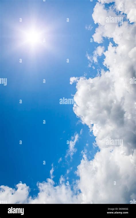 An image of a bright sun background Stock Photo - Alamy