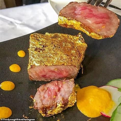 212 Steakhouse's $400 Kobe beef steak is covered in edible 24k gold | Daily Mail Online