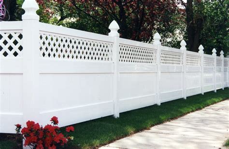 Privacy Fence Styles – Country Estate Vinyl Fence