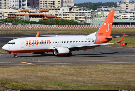 HL8033 Jeju Air Boeing 737-8AL(WL) Photo by HUNG CHIA CHEN | ID 1028597 ...