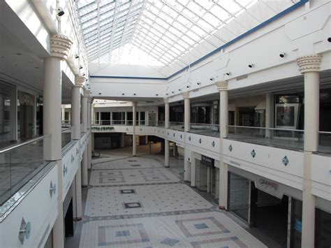 Abandoned Malls In America