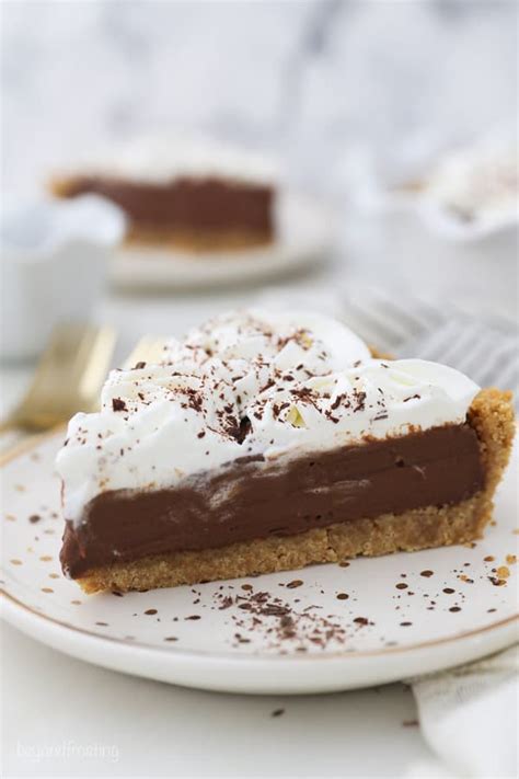 Easy Homemade Chocolate Pudding Pie Recipe | Beyond Frosting