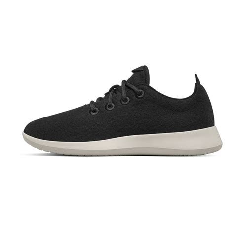 Allbirds Wool Runners & Reviews, Women's | True Black | Casual Sneakers