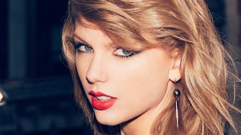 hi45-taylor-swift-face-music-celebrity-wallpaper